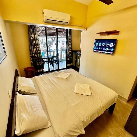 Hotel White Season Calangute Ngoại thất bức ảnh