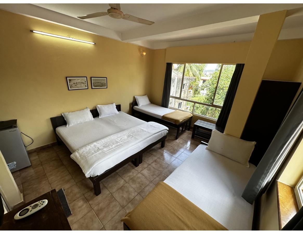 Hotel White Season Calangute Ngoại thất bức ảnh
