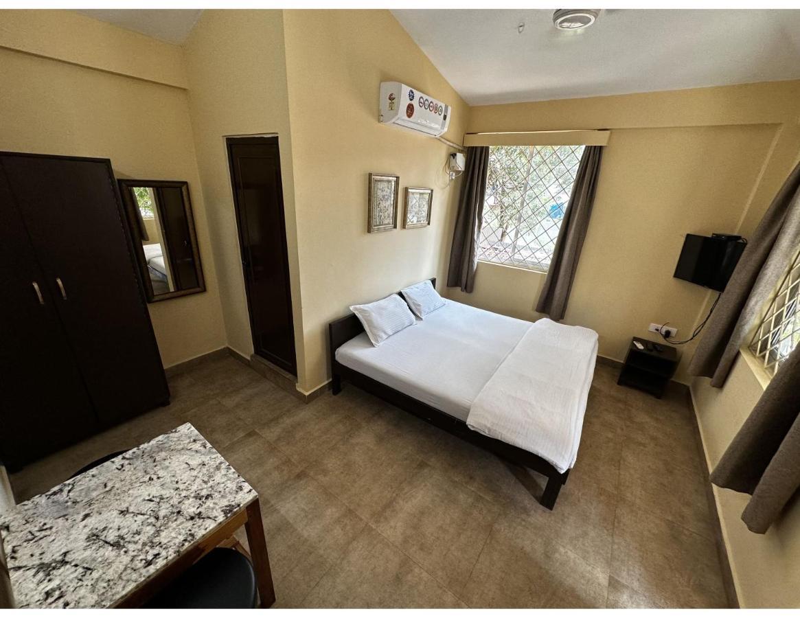 Hotel White Season Calangute Ngoại thất bức ảnh
