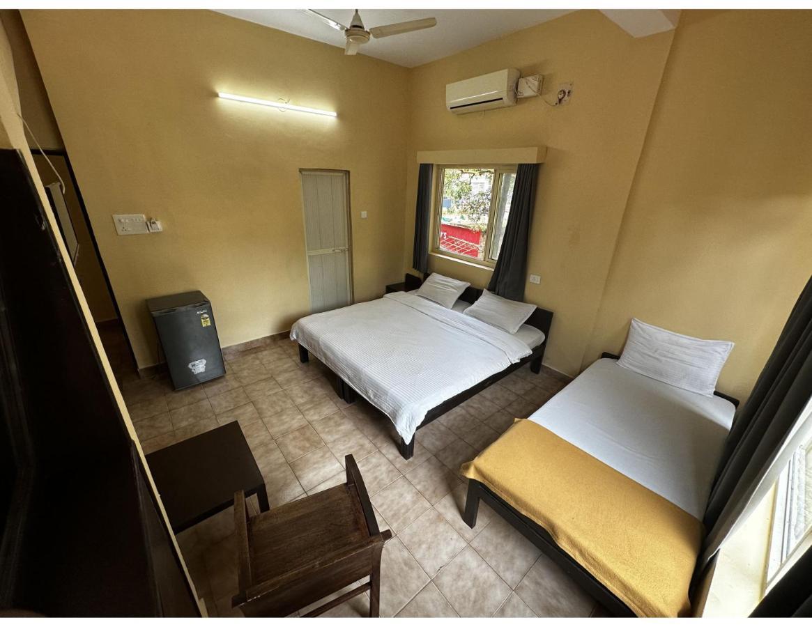 Hotel White Season Calangute Ngoại thất bức ảnh