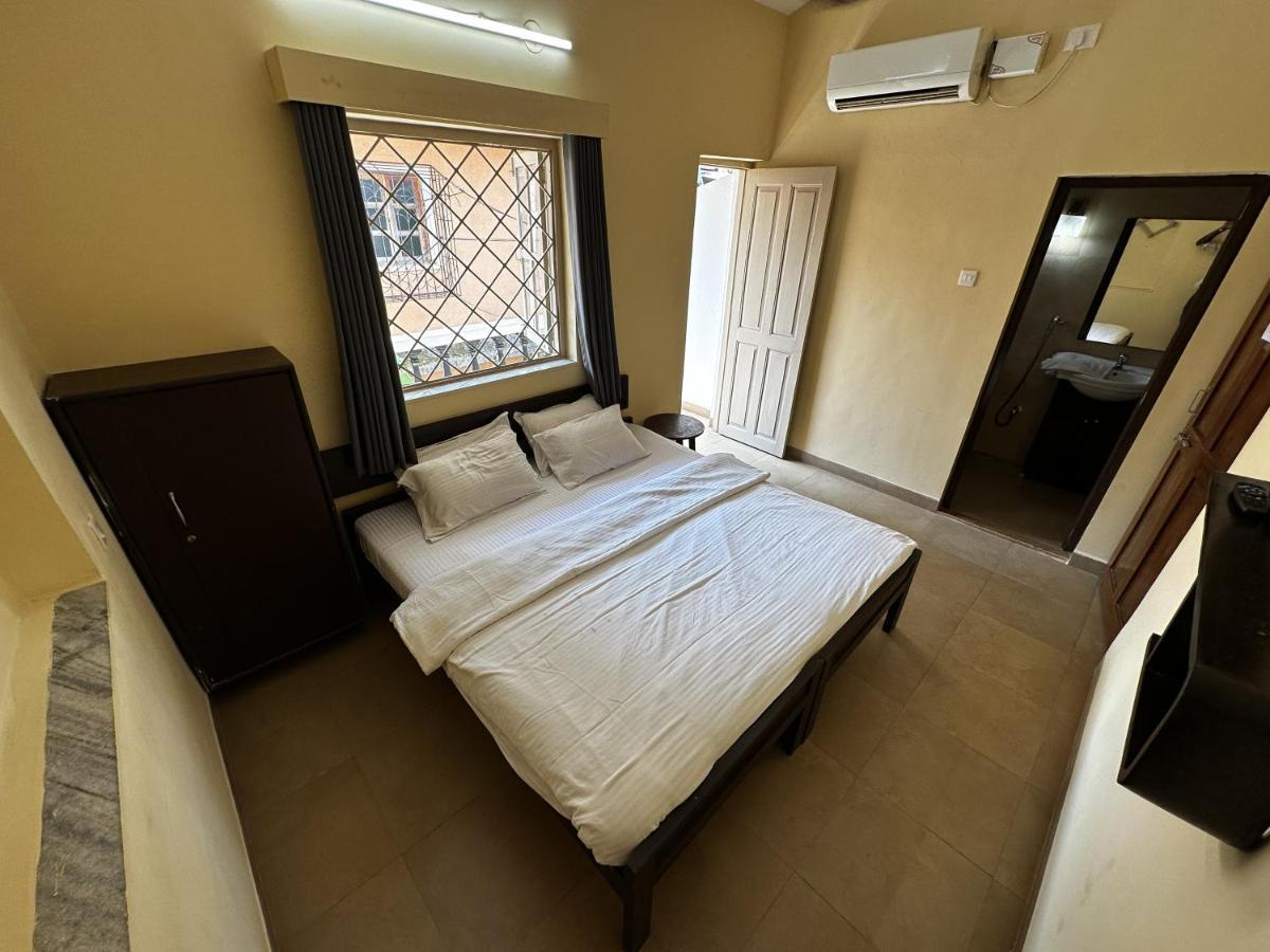 Hotel White Season Calangute Ngoại thất bức ảnh