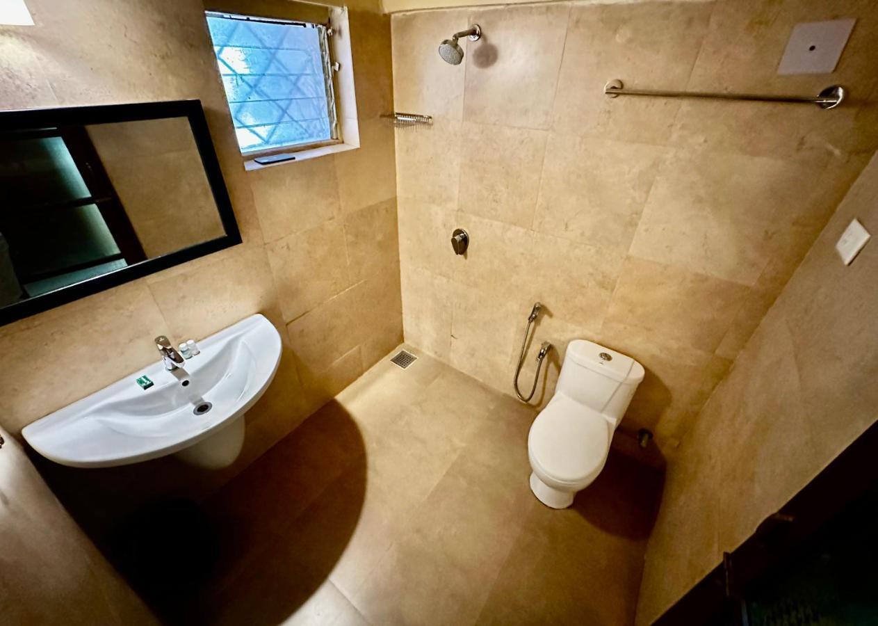 Hotel White Season Calangute Ngoại thất bức ảnh