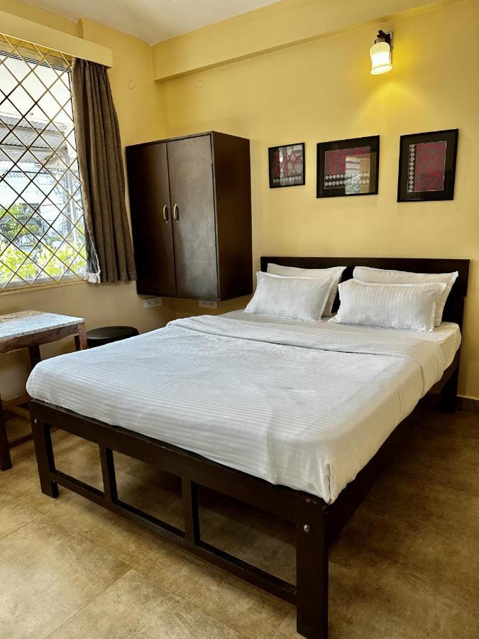 Hotel White Season Calangute Ngoại thất bức ảnh